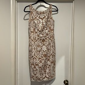 Adriana Pappel tan/white overlay sheath cocktail dress size 4